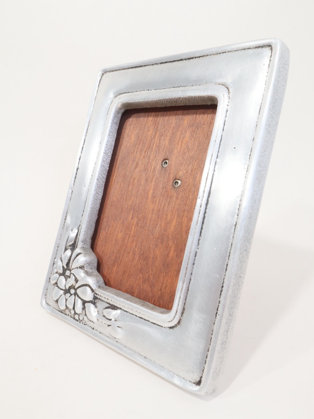 Vintage Mexican Pewter Picture Frame Floral & Leaves corner  Handmade 5x6
